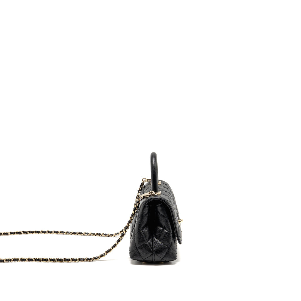 chanel-coco-handle-black