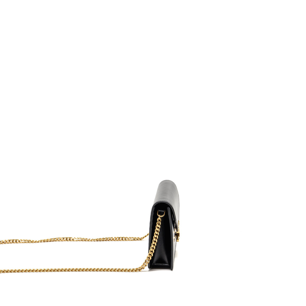 celine-wallet-on-chain-margo-calfskin-black-ghw-copy-1