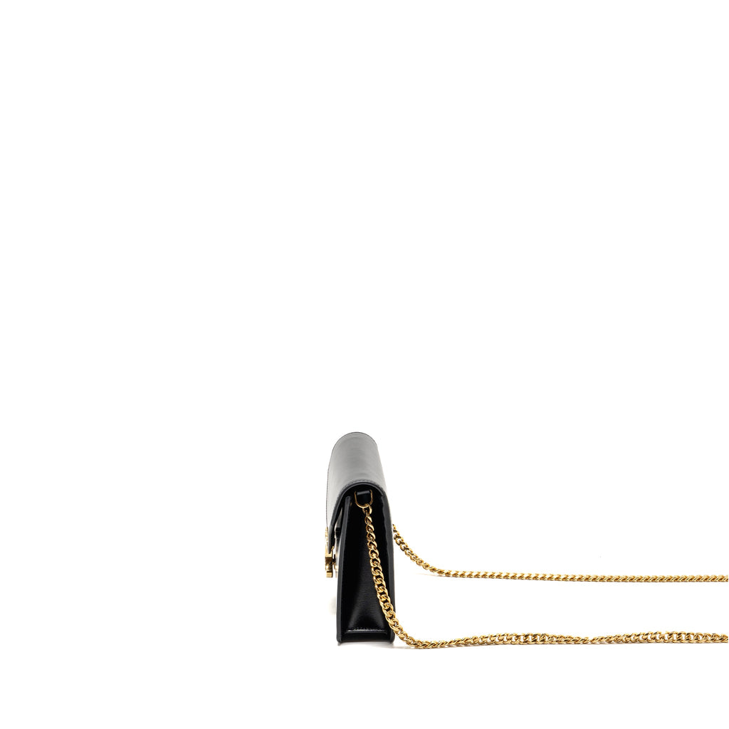 celine-wallet-on-chain-margo-calfskin-black-ghw-copy-1