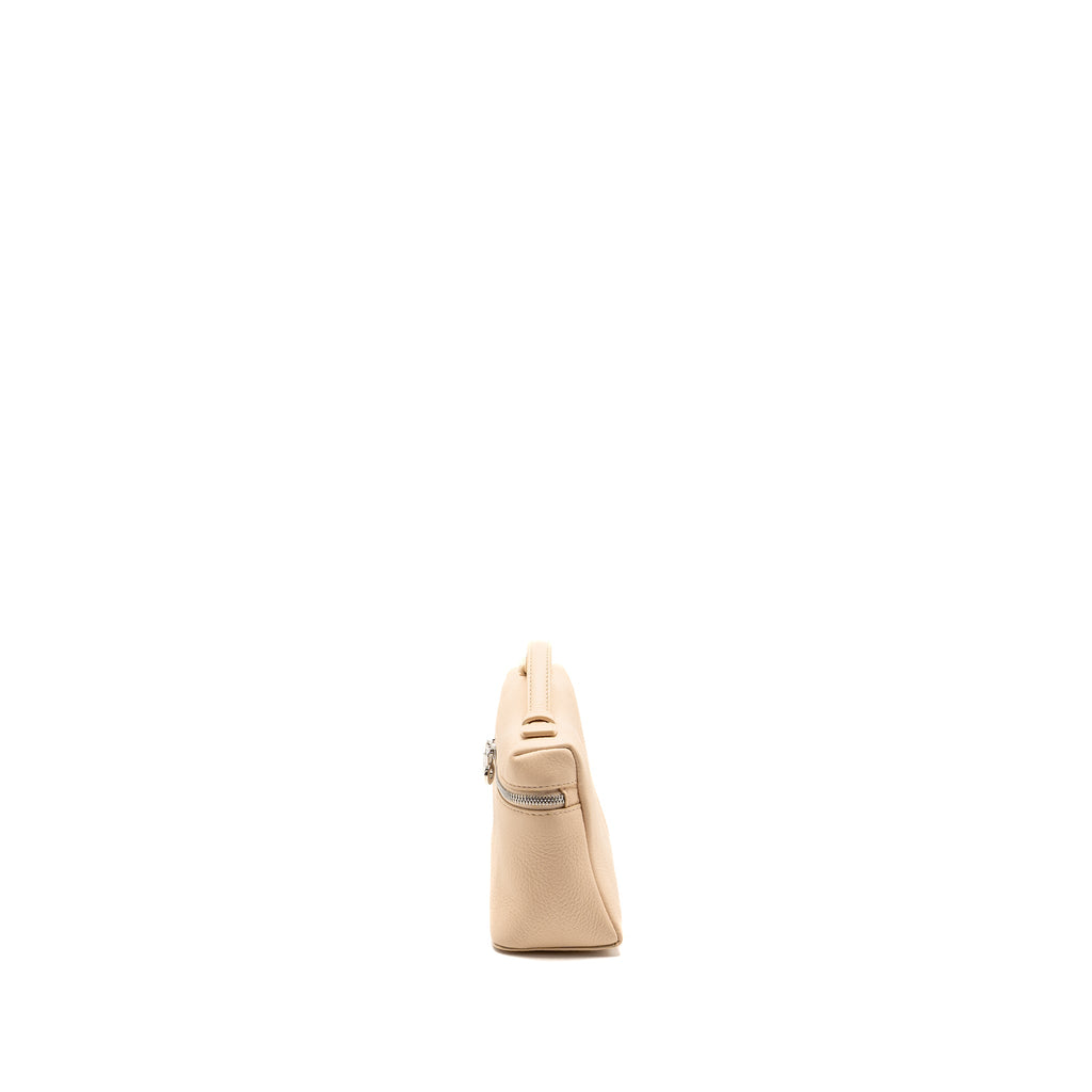 loro-piana-extra-pocket-l19-grained-calfskin-light-pink-shw