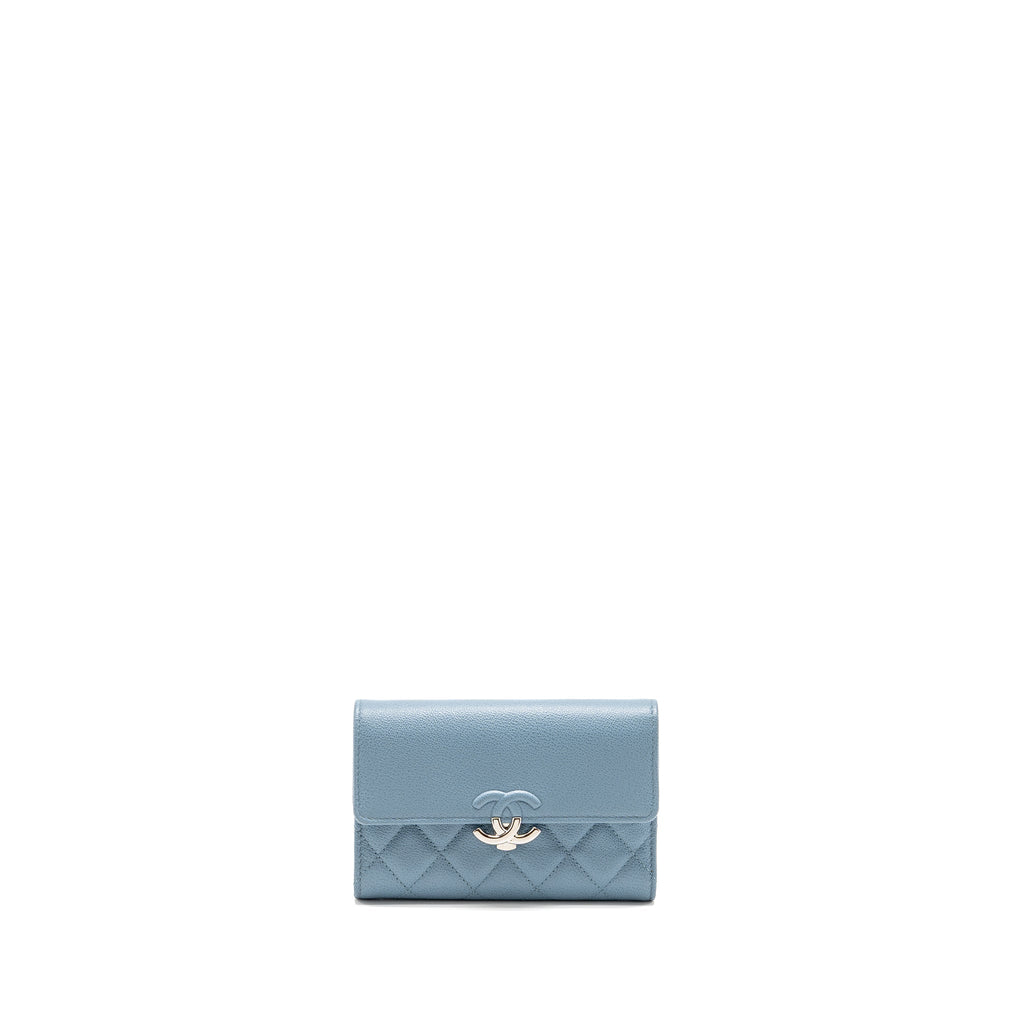 chanel-quilted-cc-logo-flap-wallet-grained-calfskin-blue-shw