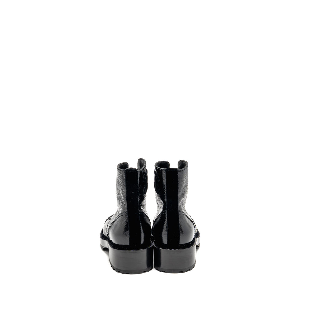 chanel-size-39-lace-up-boots-shiny-calfskin-black