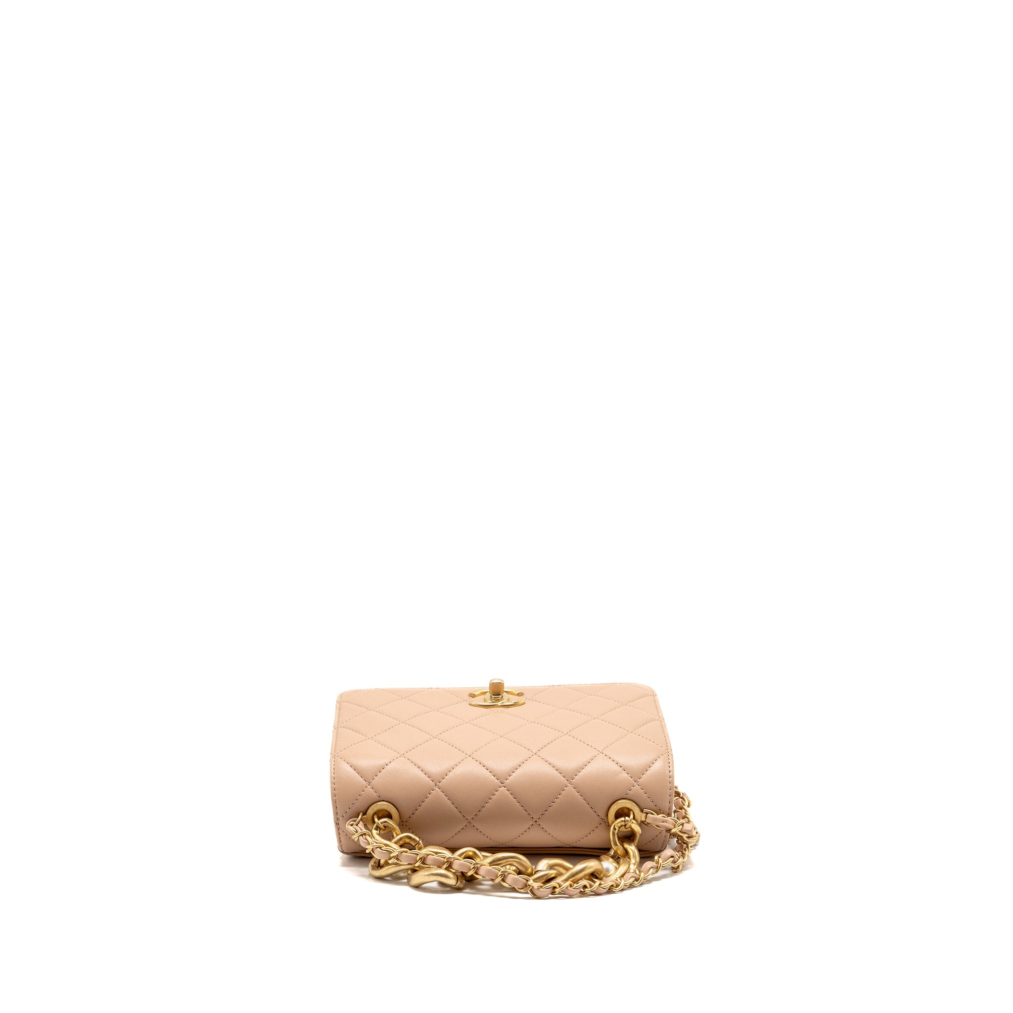 chanel-pearl-chain-flap-bag-calfskin-beige-ghw-microchip