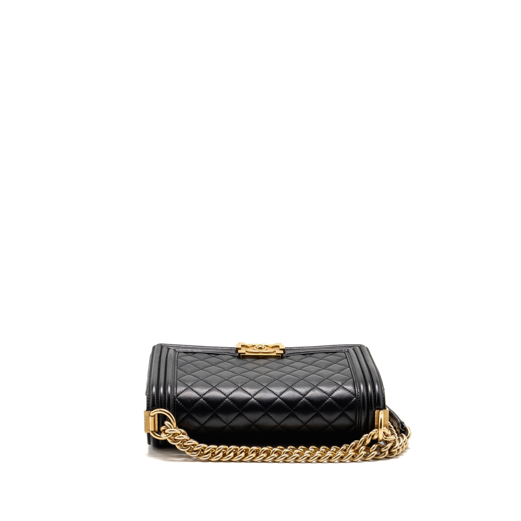 chanel-medium-boy-bag-lambskin-black-ghw-4