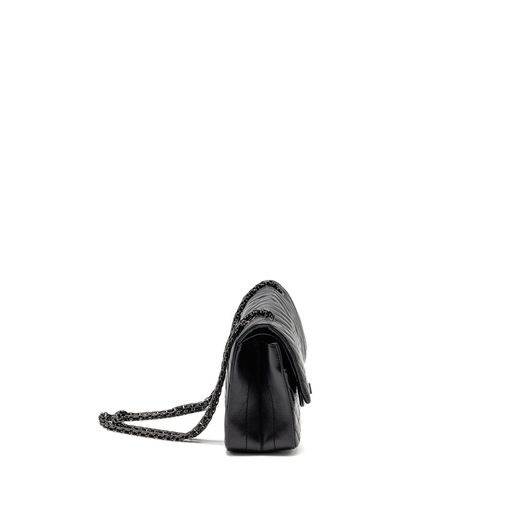 chanel-small-2-55-reissue-double-flap-bag-chevron-aged-calfskin-so-black-copy