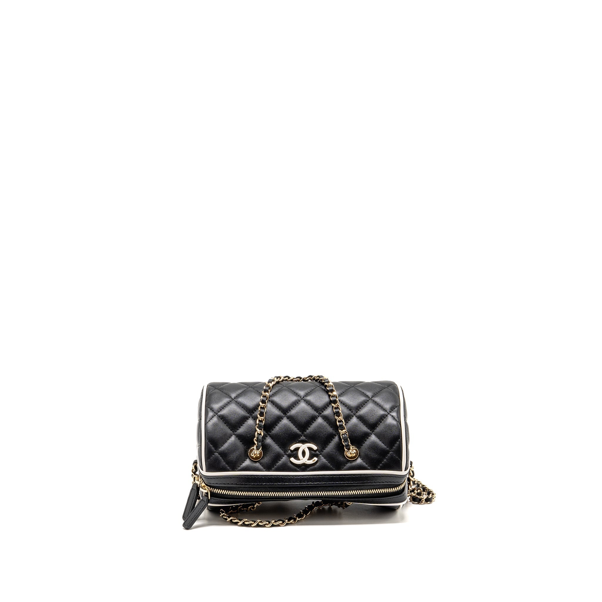 chanel-black-17