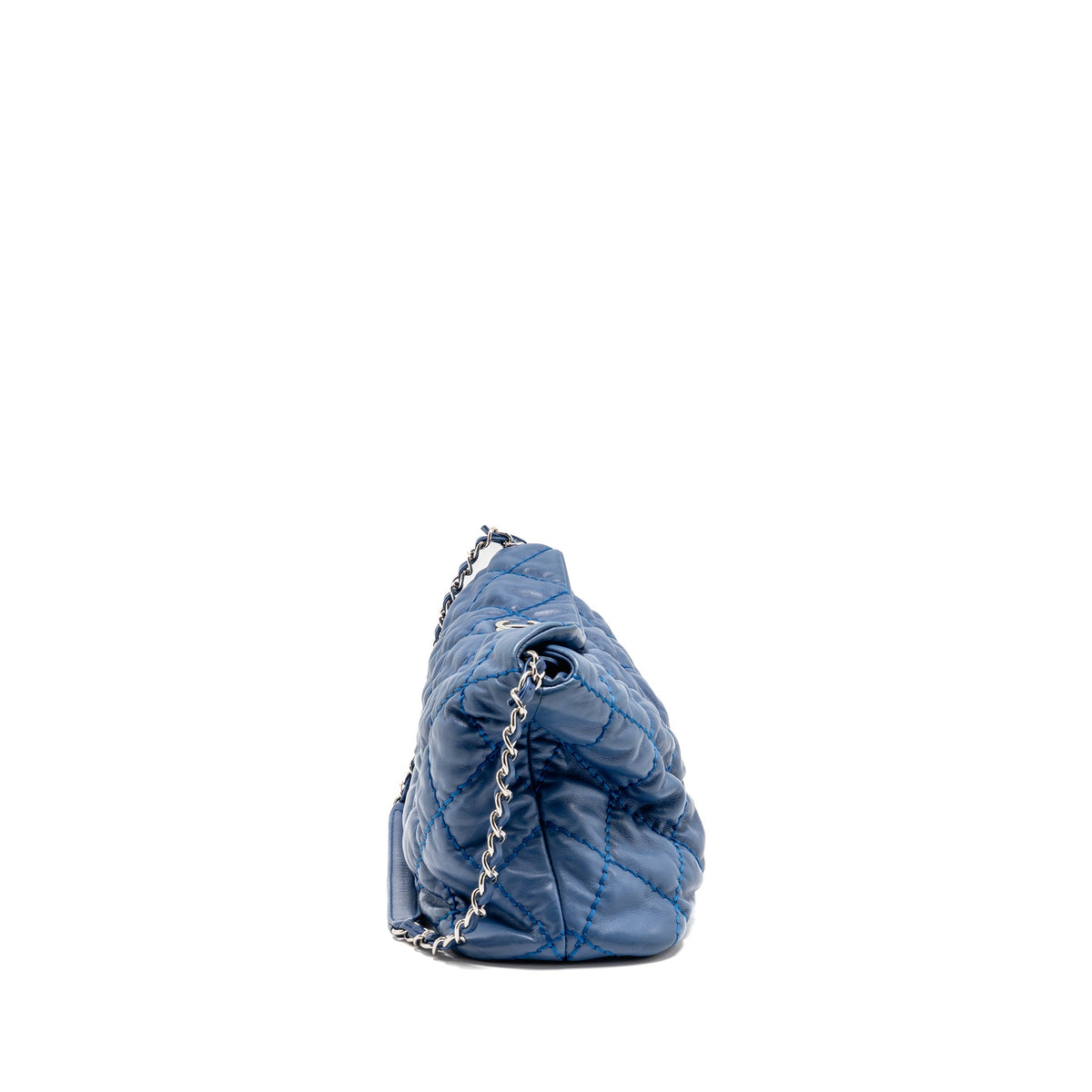 chanel-hobo-shoulder-bag-calfskin-blue-shw