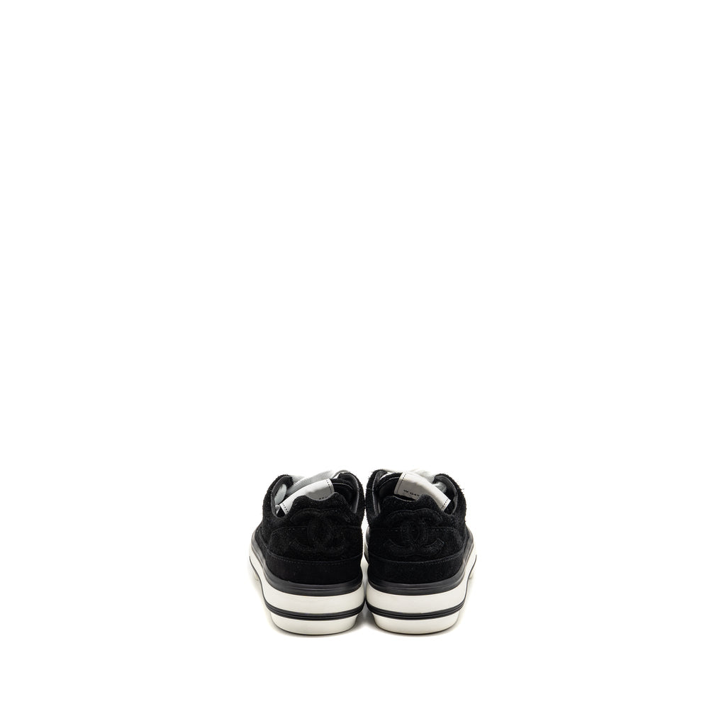 chanel-size-37-5-23b-cc-logo-sneakers-suede-calfskin-black-copy