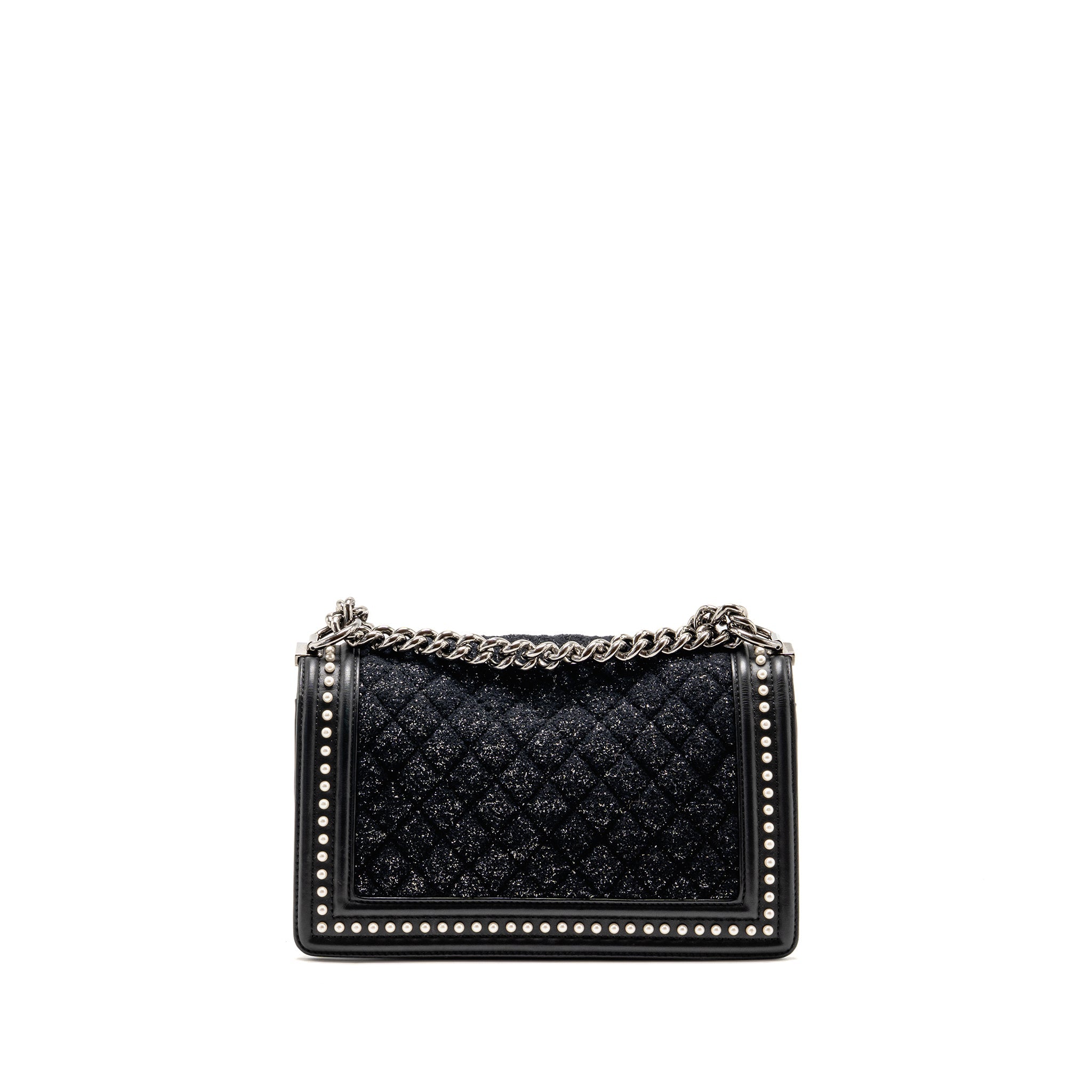 chanel-boy-pearl