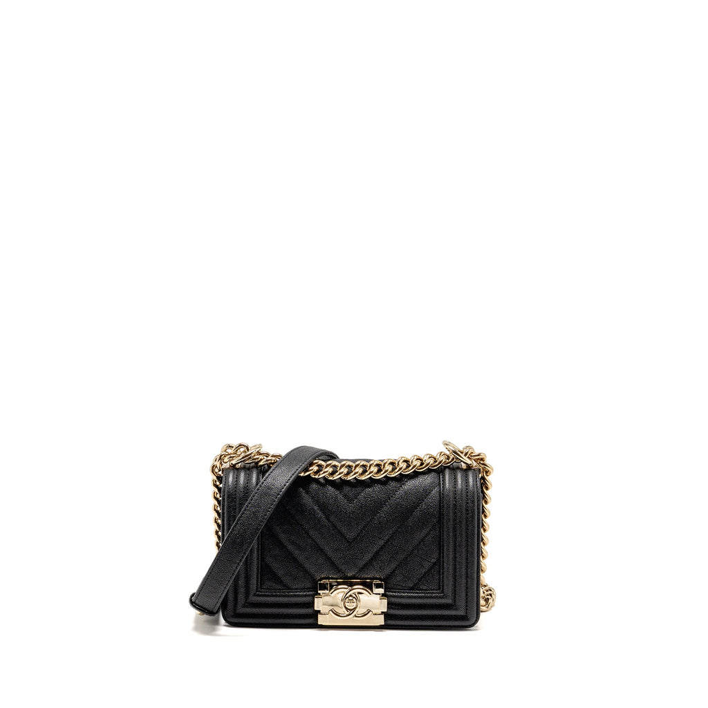 chanel-chevron-small-boy-bag-caviar-black-ghw