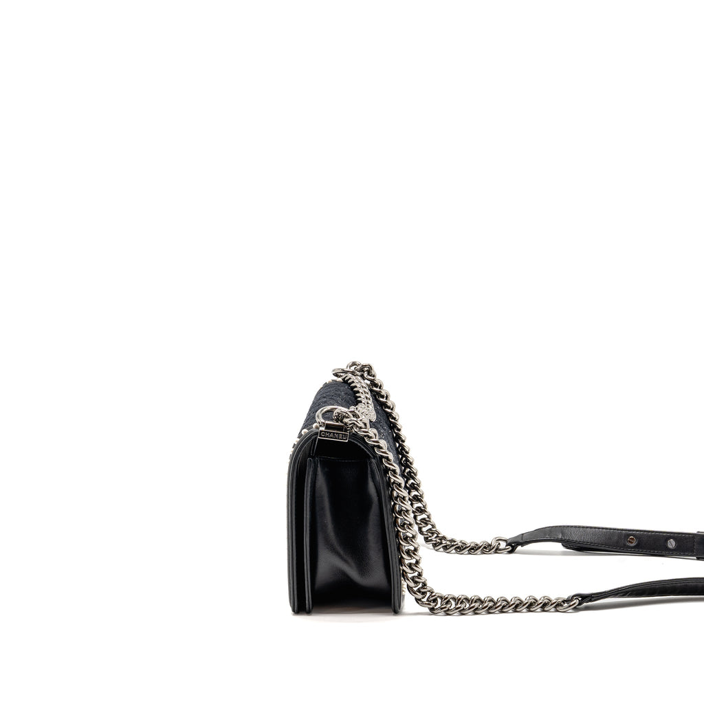 chanel-boy-pearl