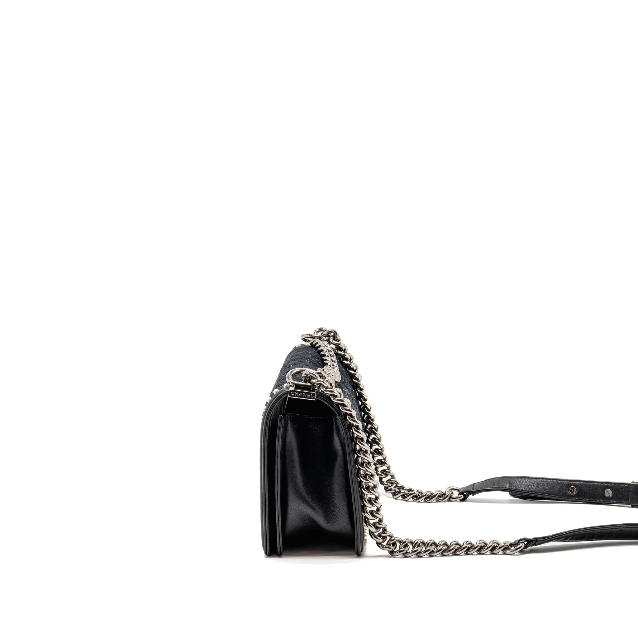 chanel-boy-pearl