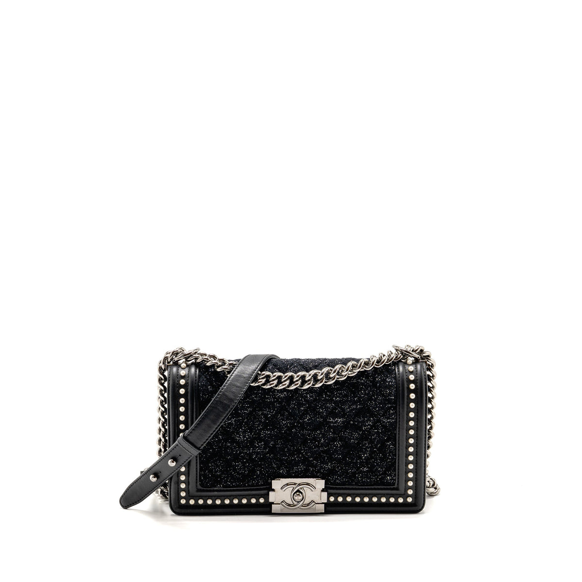 chanel-boy-pearl