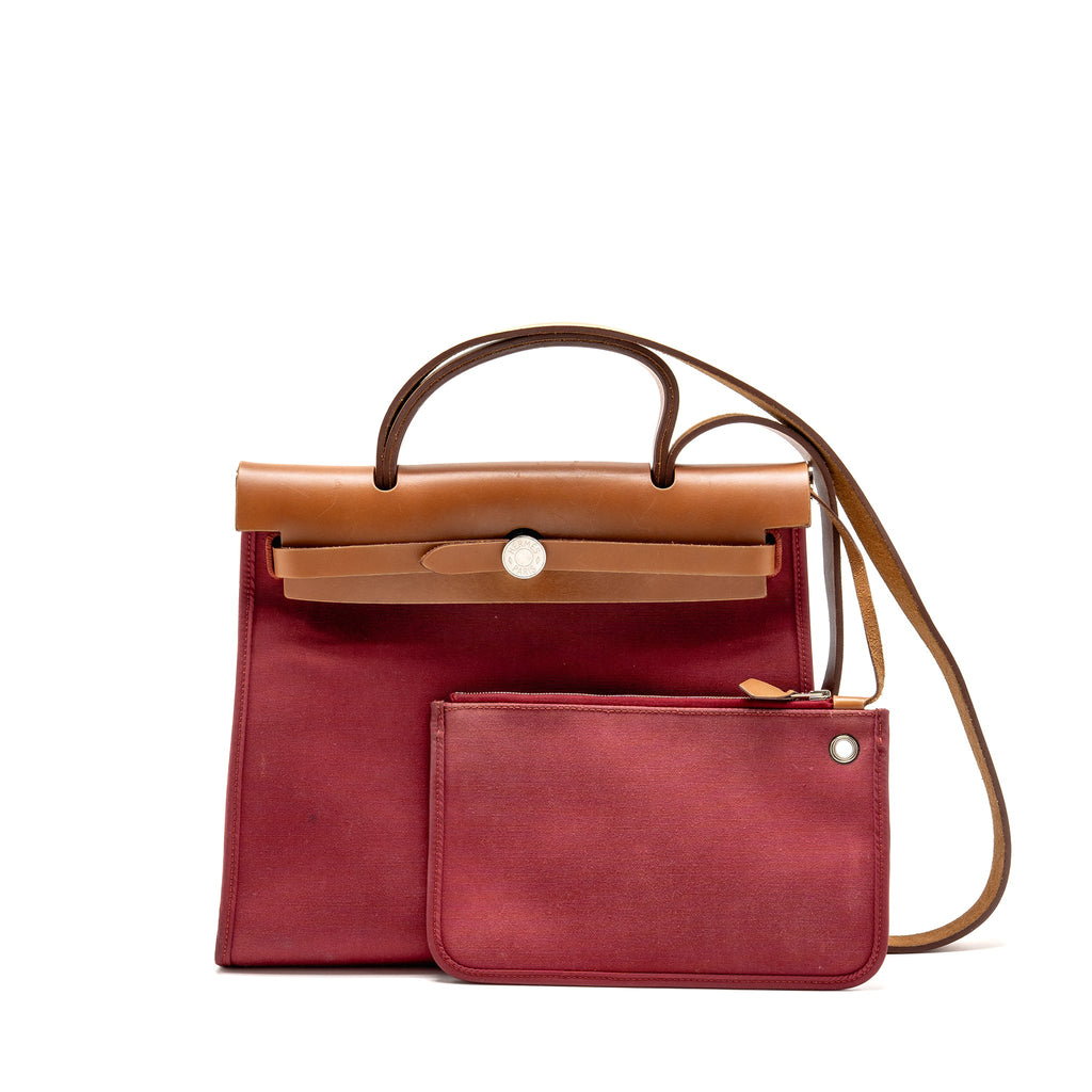 hermes-herbag-31-zip-bag-canvas-hunter-leather-red-shw-stamp-square-o