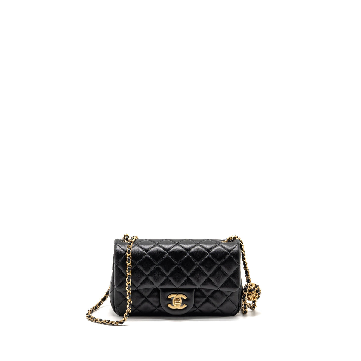 chanel-pearl-crush-mini-rectangular-flap-bag-lambskin-black-ghw-microchip-copy-4