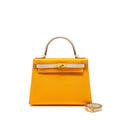 hermes-kelly-28-special-order-epsom-jaune-d-or-craie-brushed-ghw-stamp-d