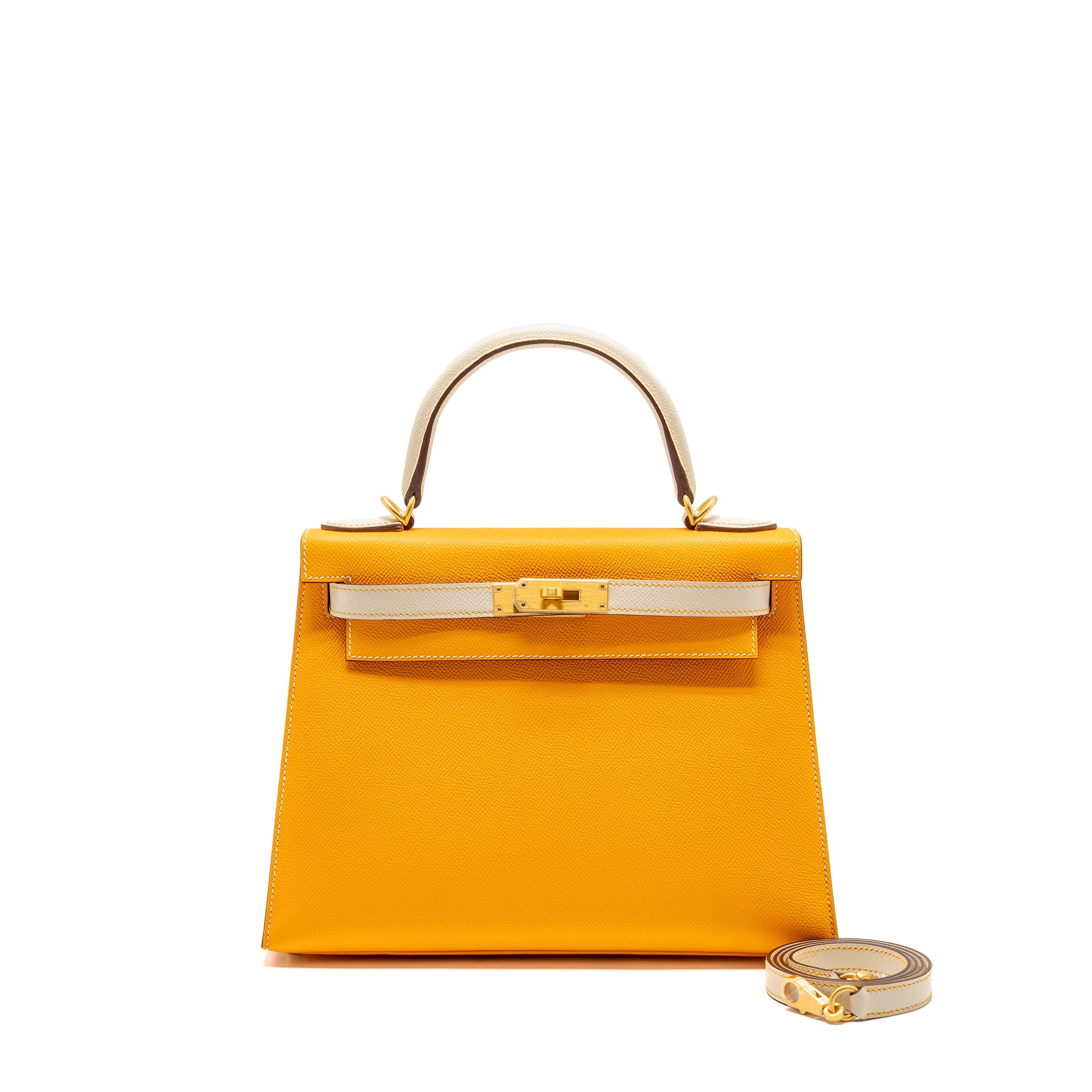 hermes-kelly-28-special-order-epsom-jaune-d-or-craie-brushed-ghw-stamp-d