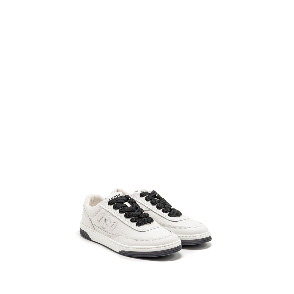 chanel-size-37-5-cc-logo-sneakers-white-black-grey-copy