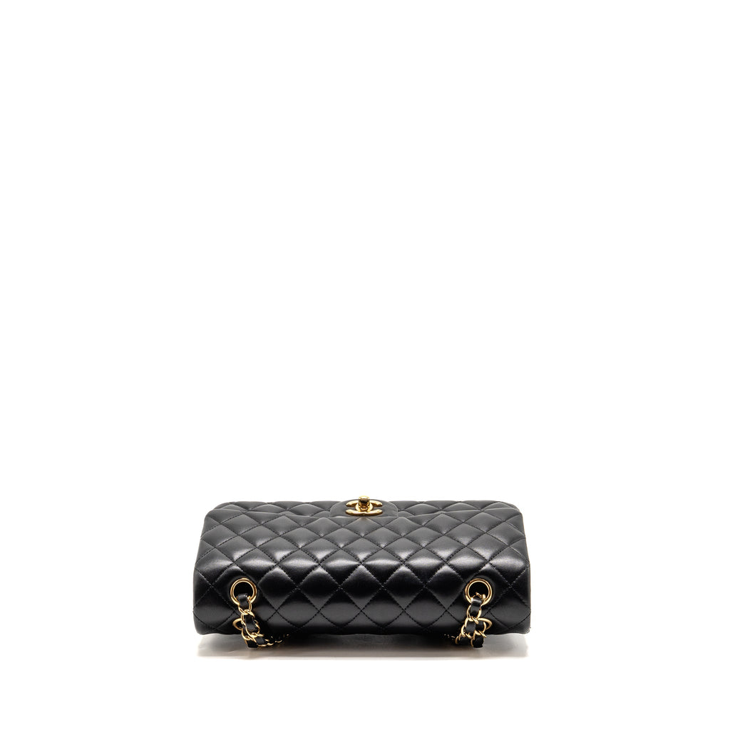 chanel-medium-classic-double-flap-bag-lambskin-black-ghw-copy-5