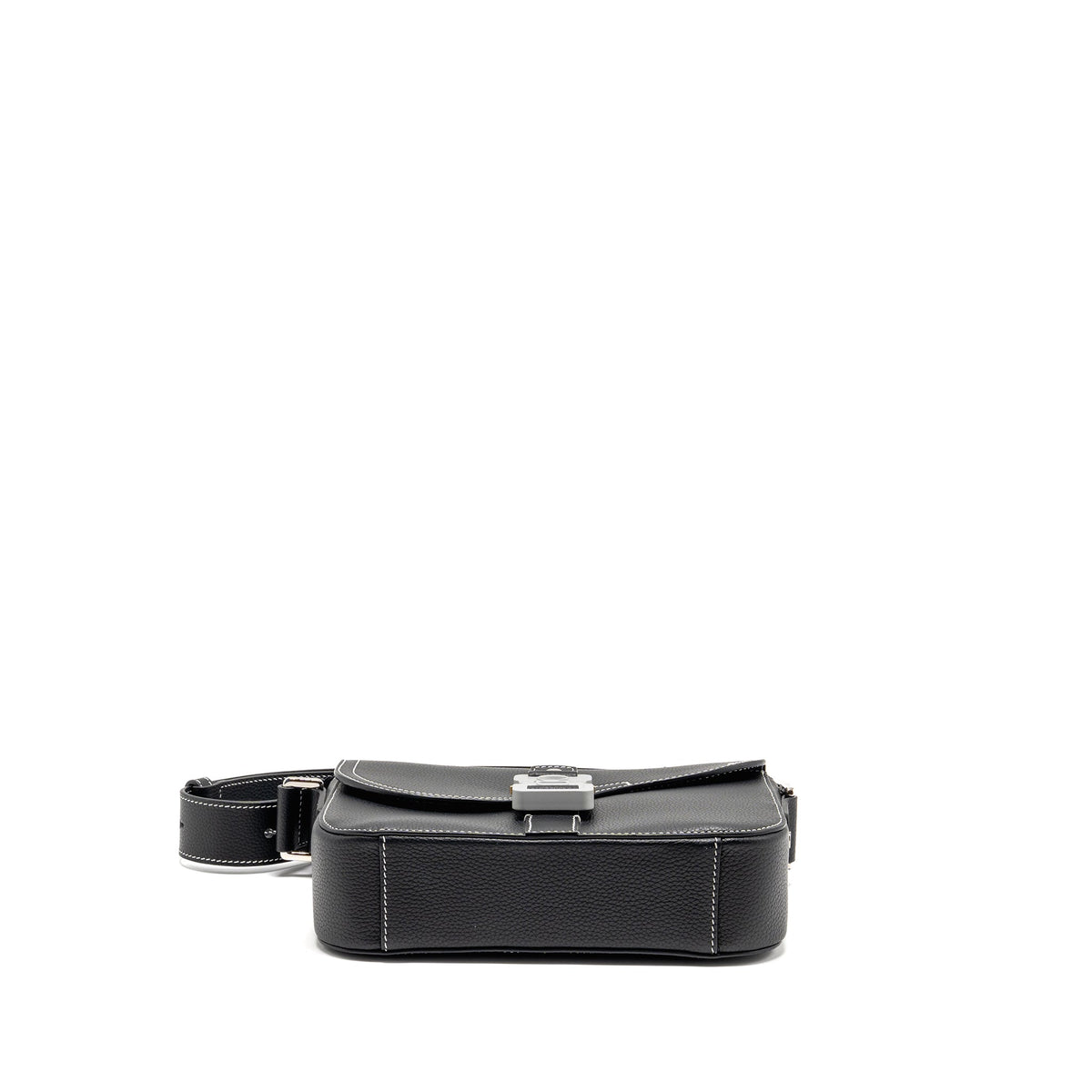 dior-medium-saddle-flap-messenger-bag-grained-calfskin-black-ghw