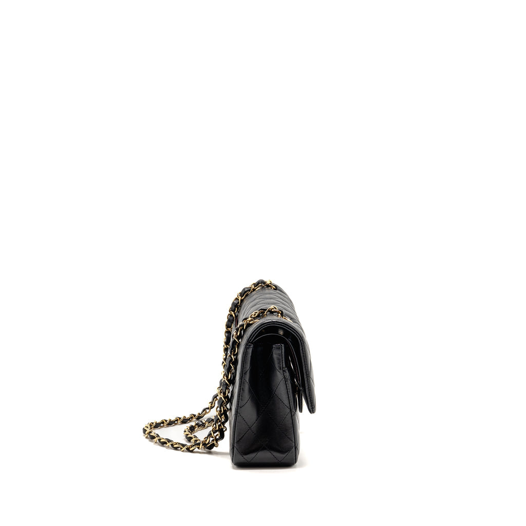 chanel-medium-classic-double-flap-bag-lambskin-black-ghw-copy-5