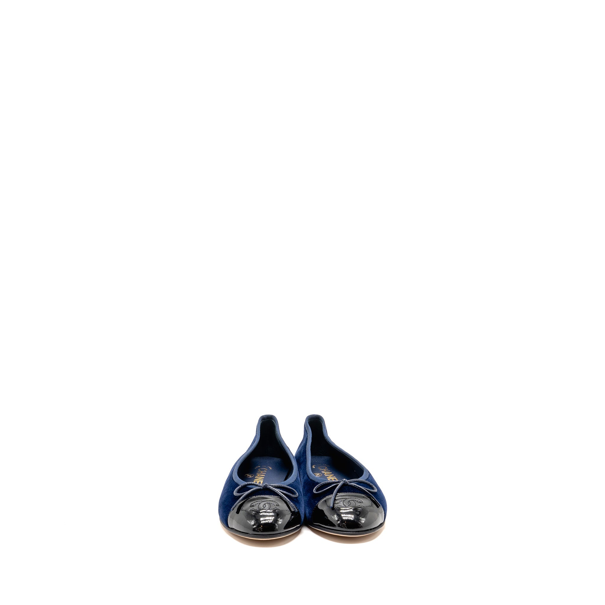 chanel-shoe-black