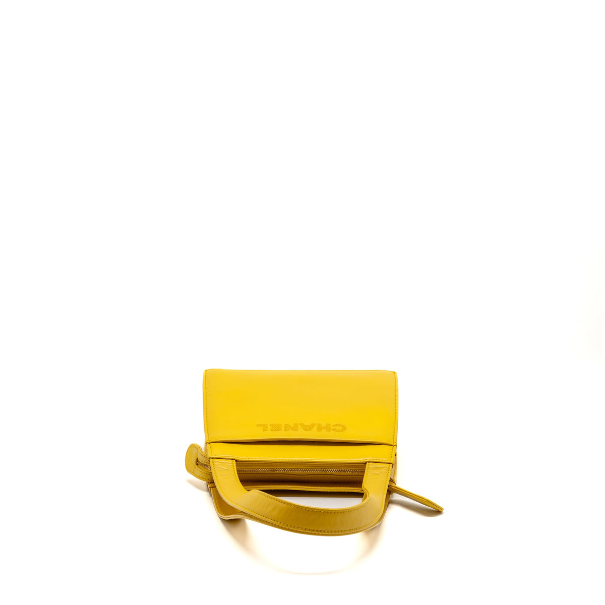 chanel-yellow-5365842