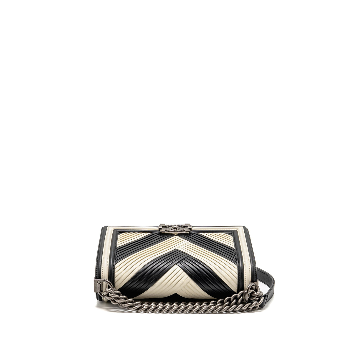 chanel-boy-white-black-23275485