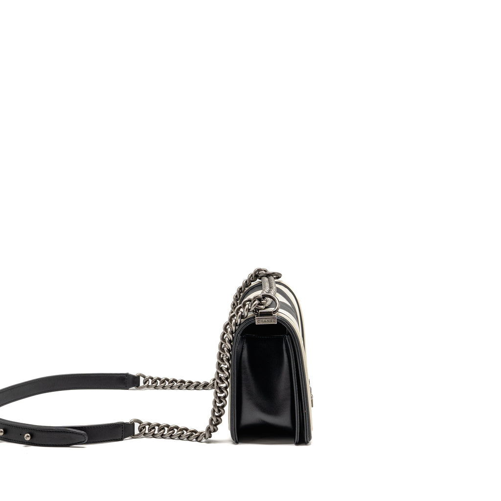 chanel-boy-white-black-23275485