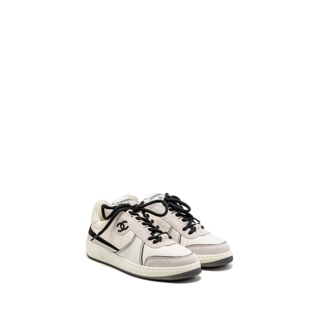 chanel-size-36-cc-sneakers-suede-fabric-calfskin-white-light-grey-black-copy