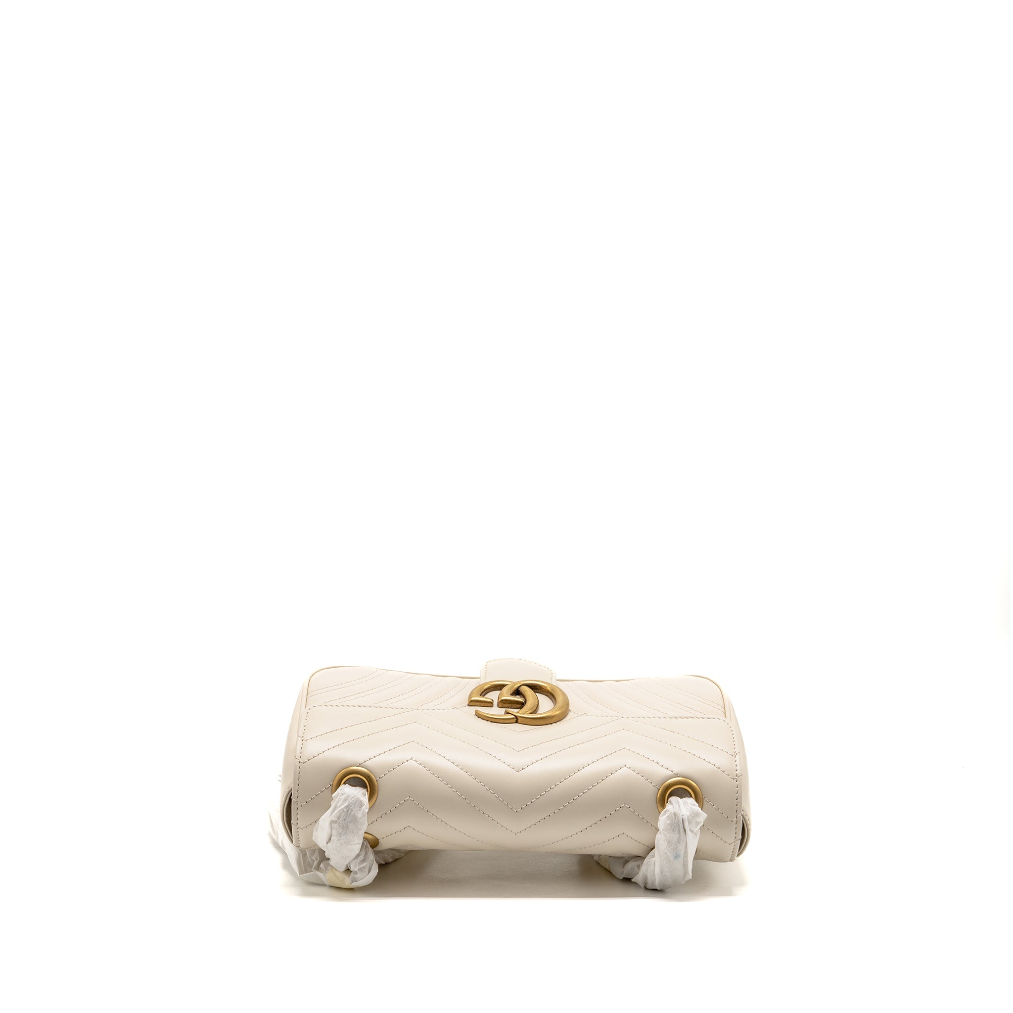 gucci-white