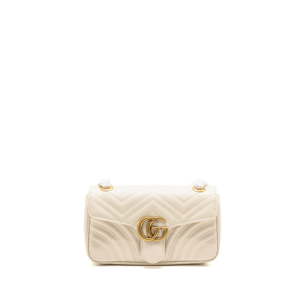 gucci-white