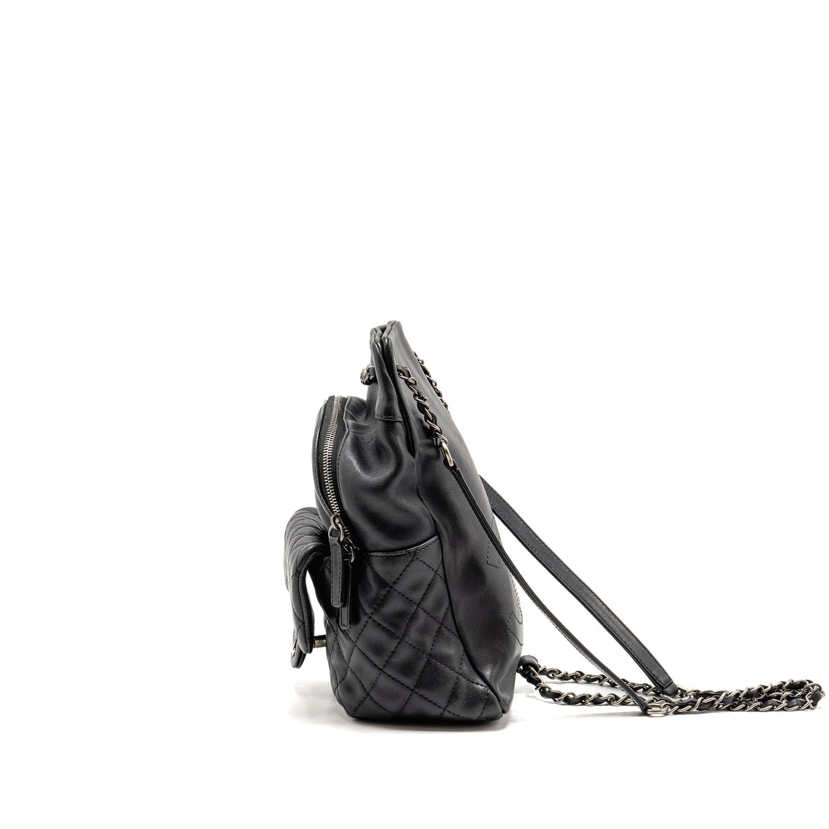 chanel-15b-cc-flap-backpack-calfskin-black-ruthenium-hardware