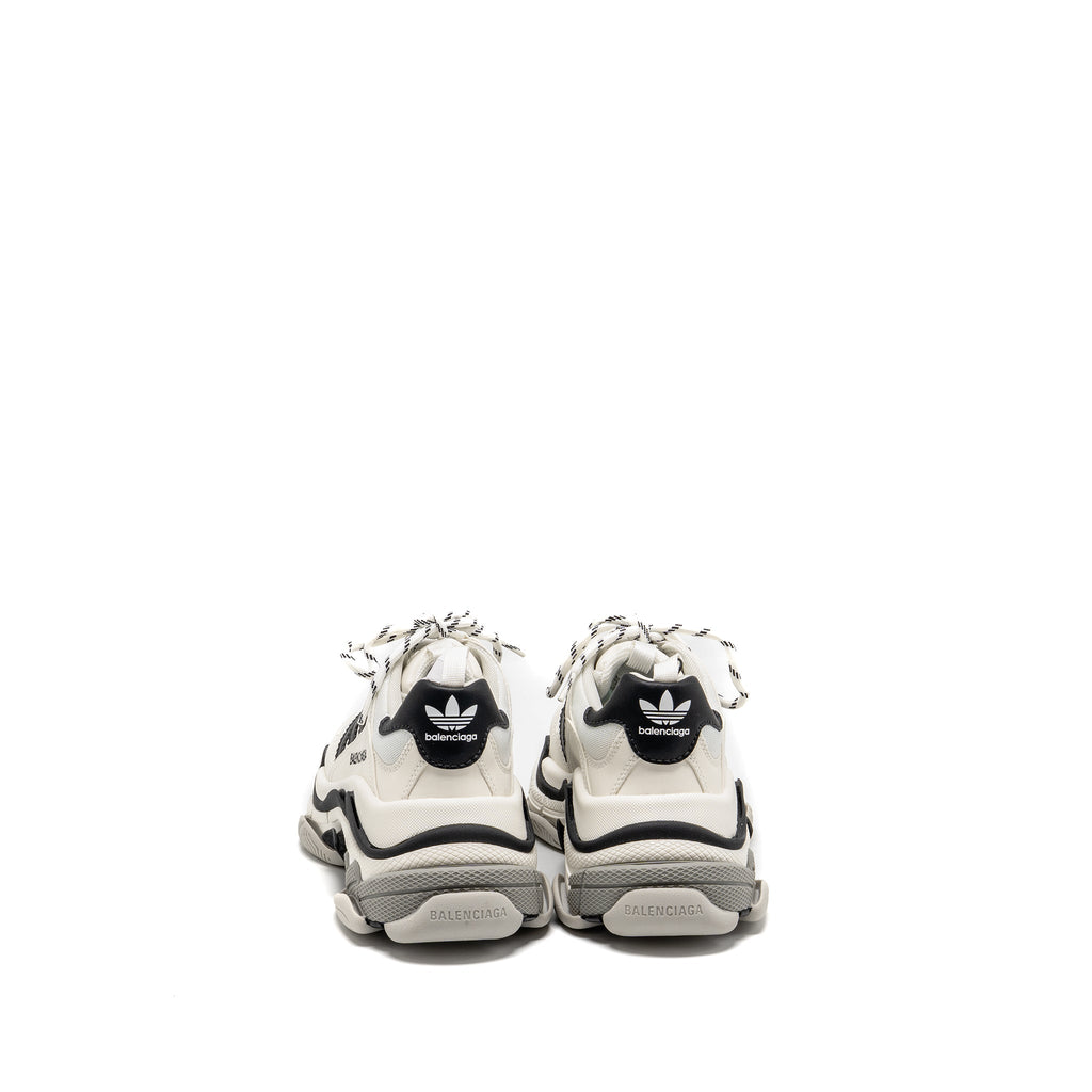 balenciaga-x-adidas-size-39-triple-s-sneaker-limited-edition-black-white