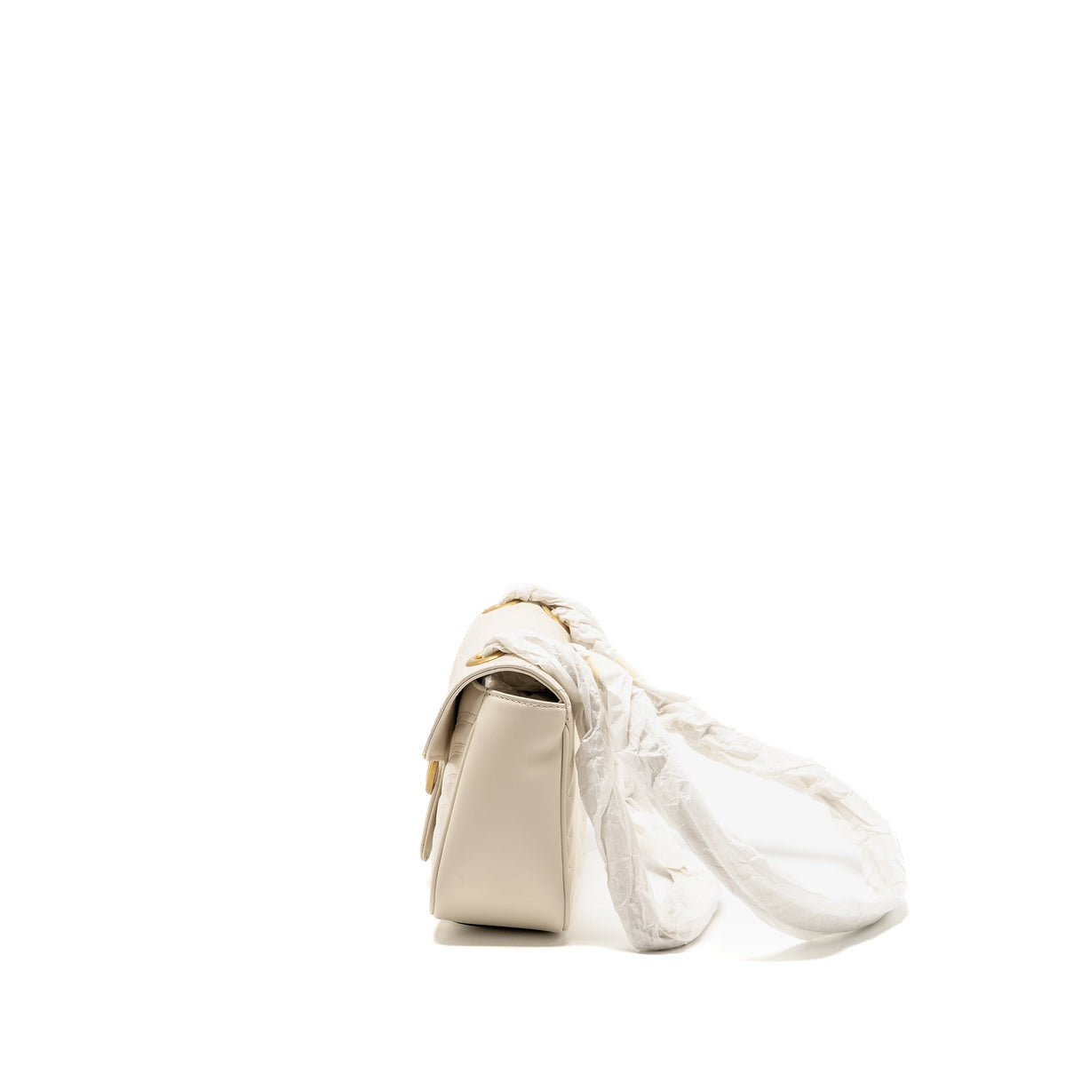 gucci-white