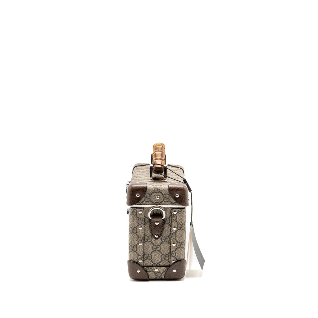 gucci-globe-trotter-gg-beauty-case-canvas-brown-shw