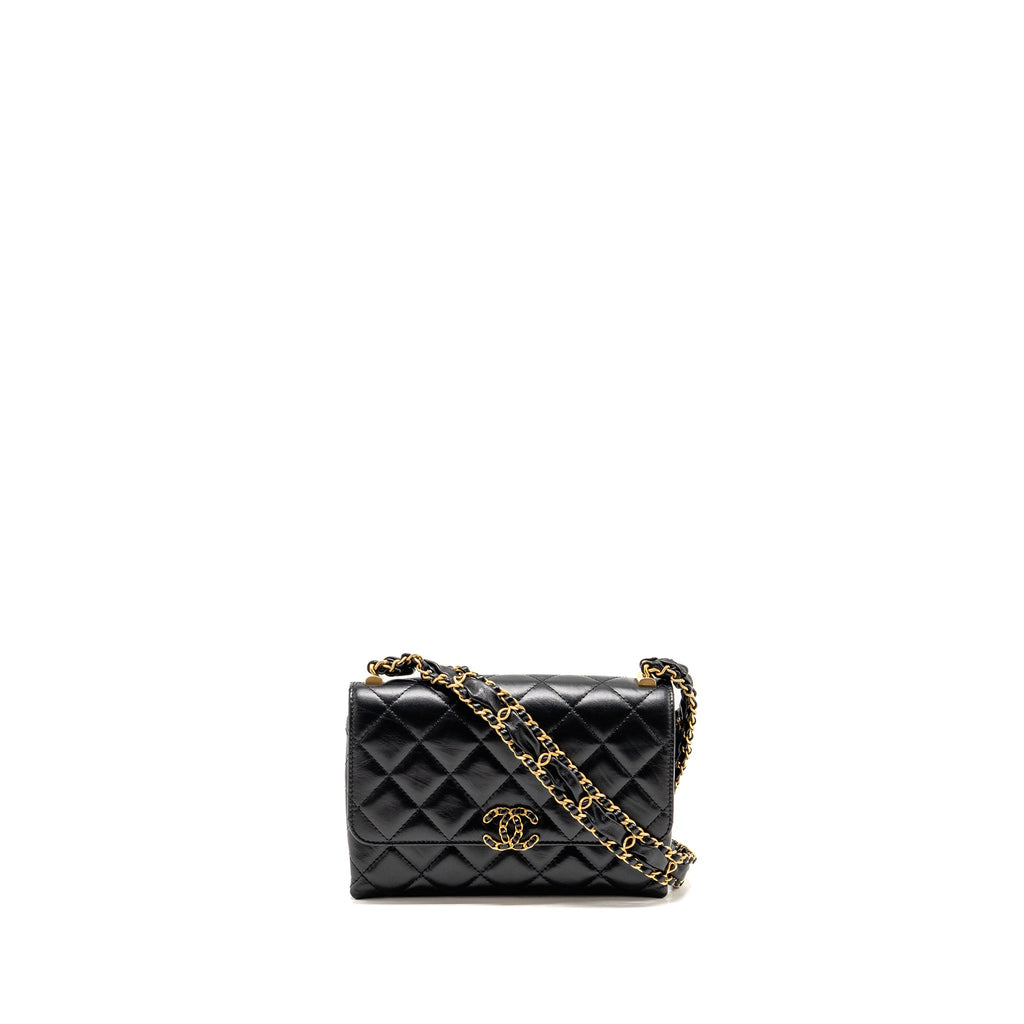 chanel-23k-chunky-chain-flap-bag-quilted-lambskin-black-ghw-microchip