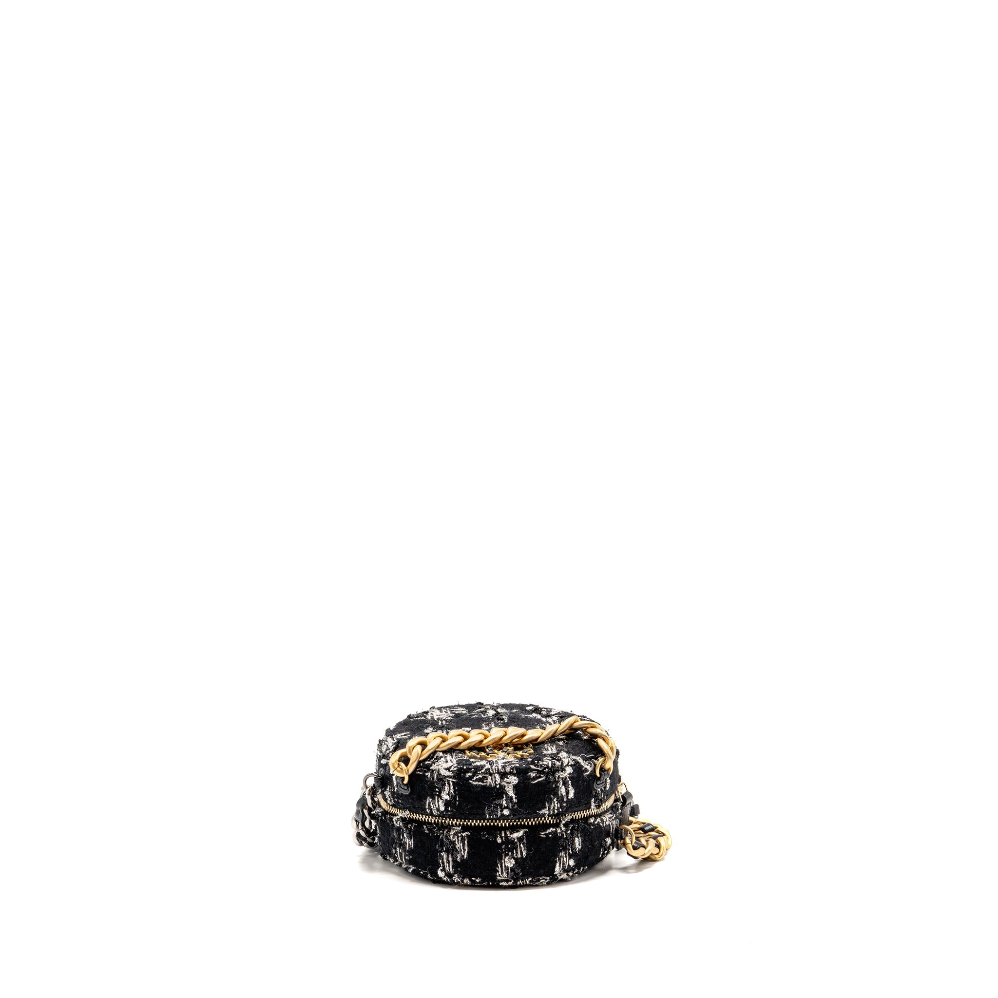 chanel-19-round-clutch-with-chain-tweed-multicolour-ghw