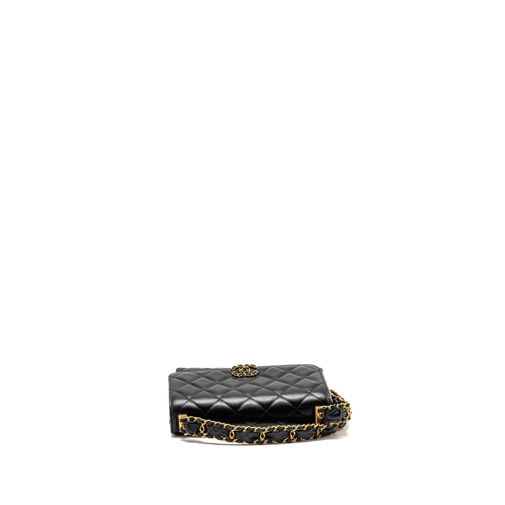chanel-23k-chunky-chain-flap-bag-quilted-lambskin-black-ghw-microchip