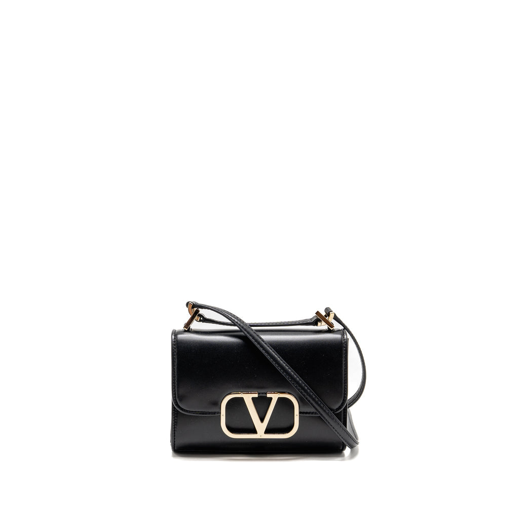 valentino-v-logo-type-foldover-top-shoulder-bag-calfskin-black-shw
