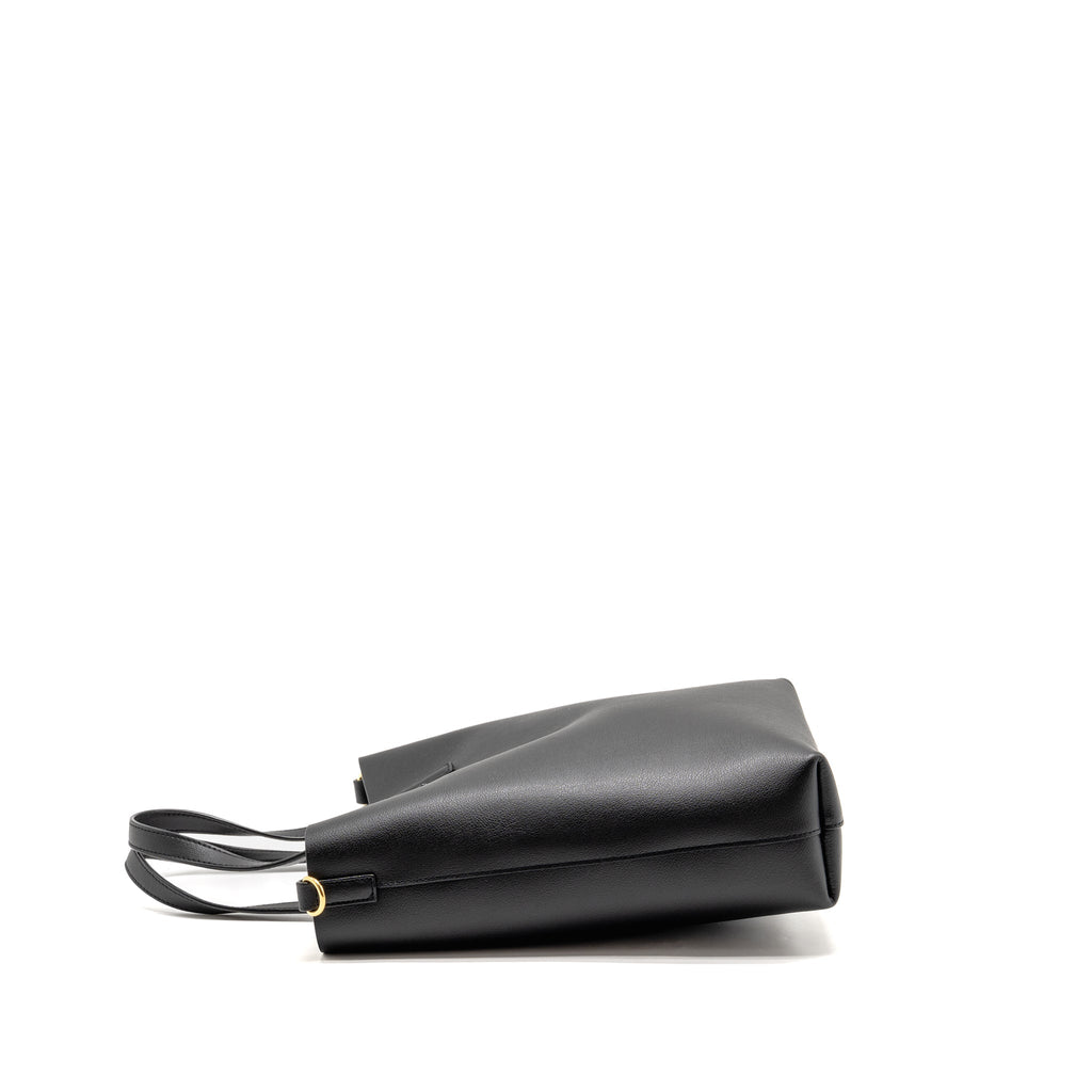 saint-laurent-black-2