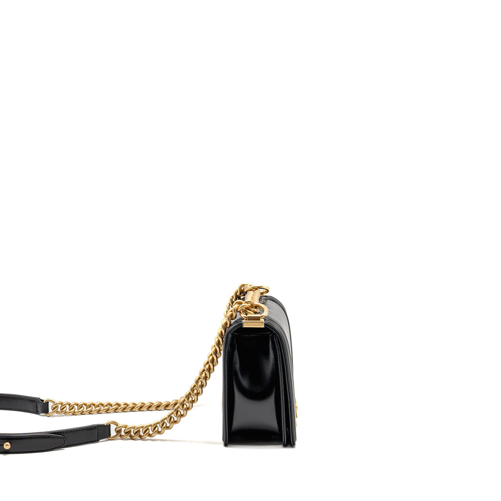 chanel-square-boy-bag-calfskin-black-ghw-microchip