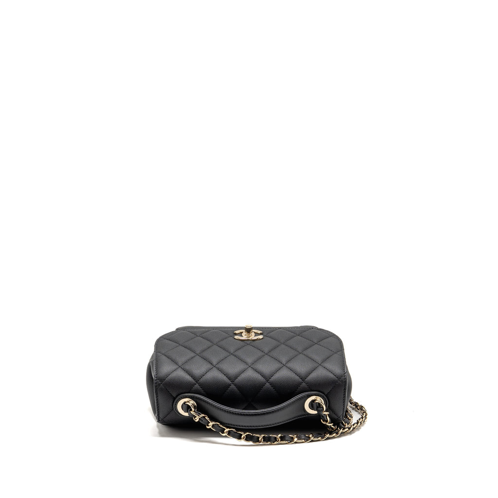 chanel-black-30432669