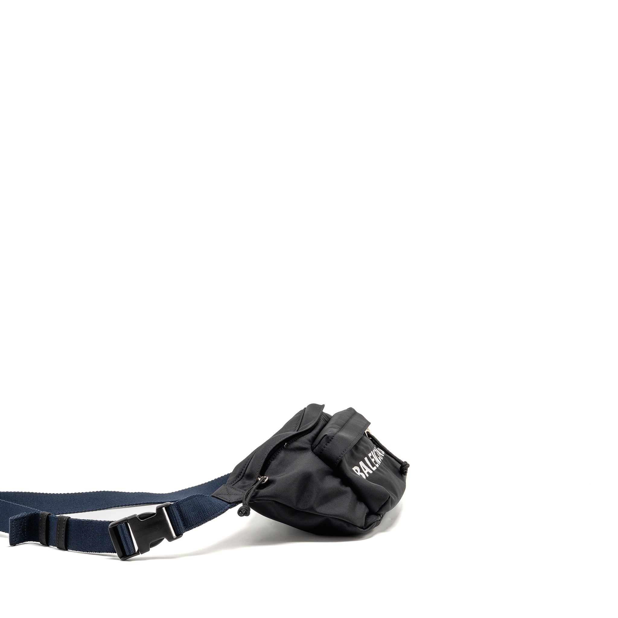 balenciaga-wheel-belt-bag-nylon-black-navy-shw