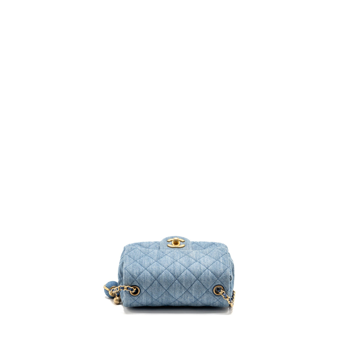 chanel-pearl-crush-mini-square-flap-bag-denim-light-blue-ghwmicrochip