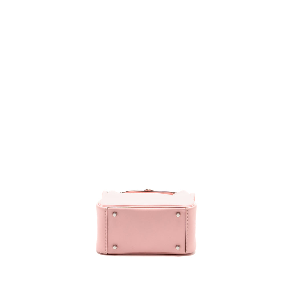 hermes-mini-lindy-swift-3q-rose-sakura-shw-stamp-z-copy-1
