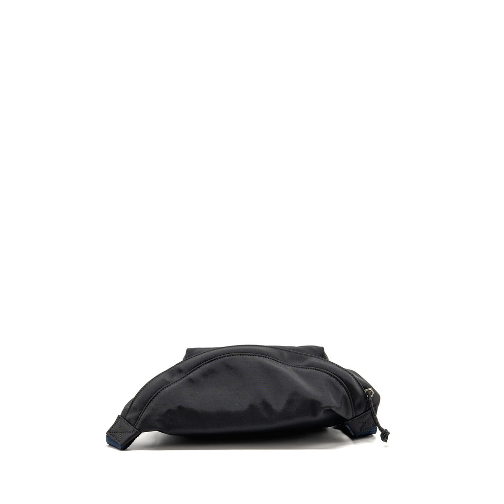 balenciaga-wheel-belt-bag-nylon-black-navy-shw