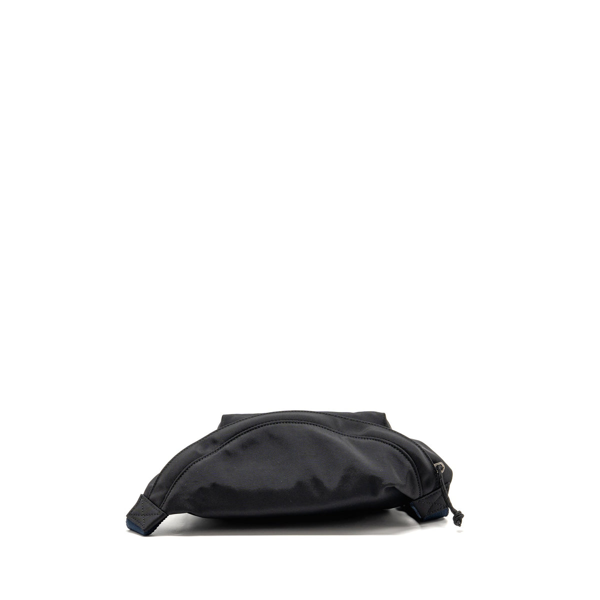 balenciaga-wheel-belt-bag-nylon-black-navy-shw