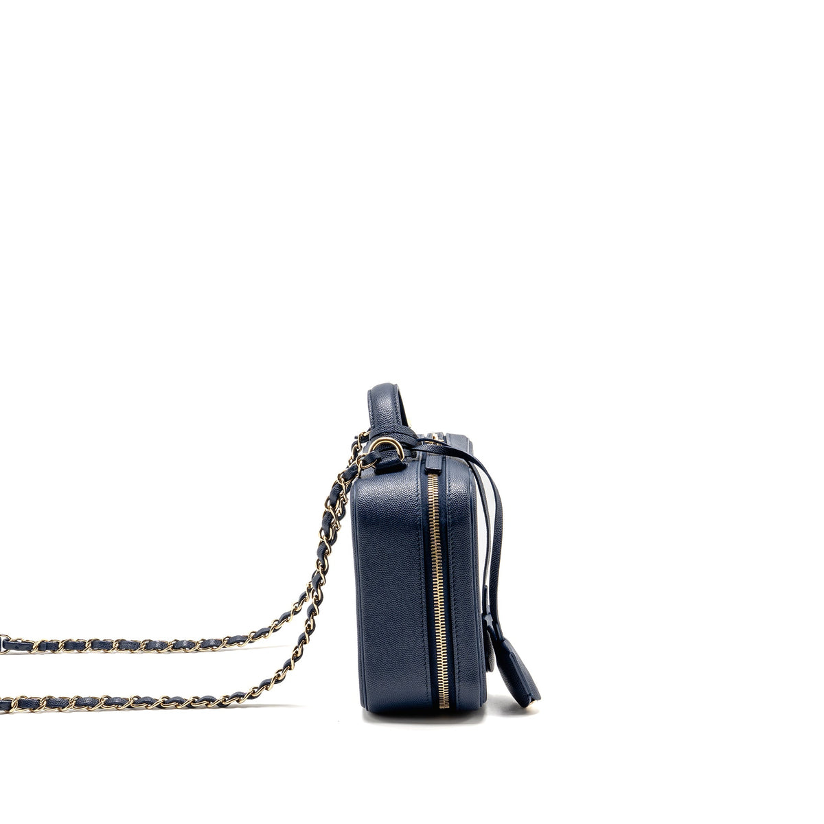 chanel-blue-case