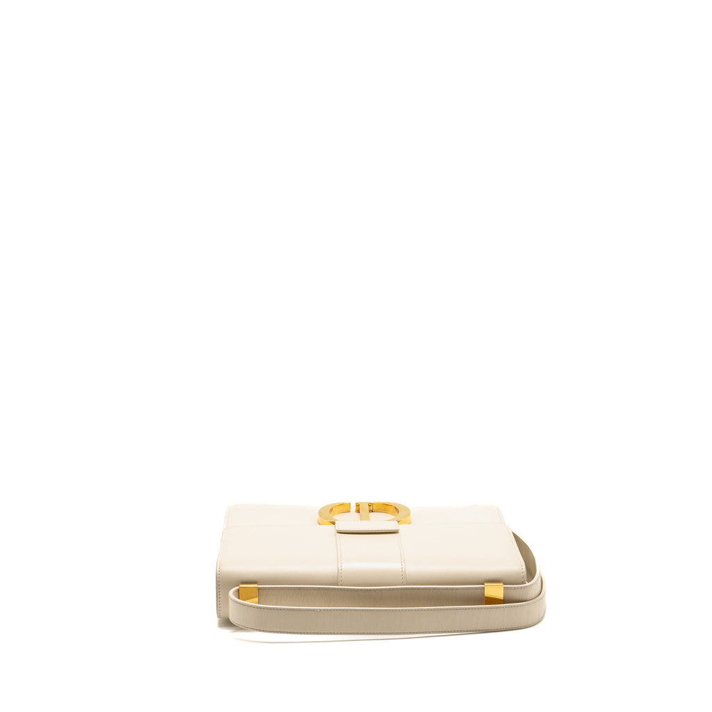 dior-medium-montaigne-30-bag-white-ghw-1